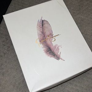 Jessica Simpson rhinestone boot 🖤🪩